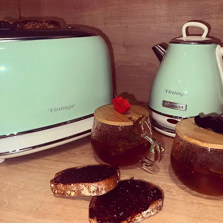 Ski, Cocoa & Novel Bjelasnica, Garage &