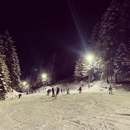 公寓 Ski, Cocoa & Novel Bjelasnica, Garage & Bjelašnica