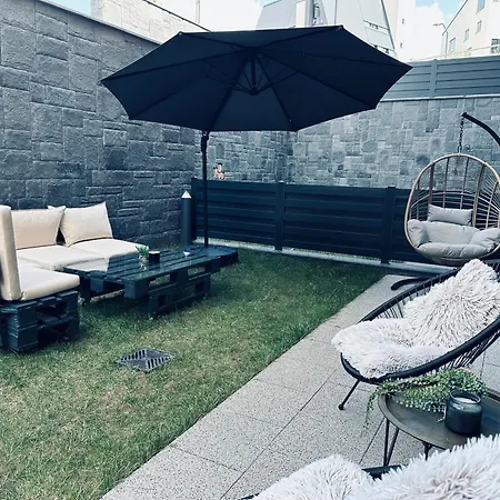 Ski, Cocoa&novel Bjelašnica, Garage&ski *