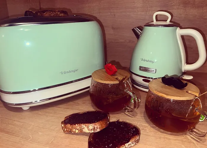 Ski, Cocoa & Novel Bjelasnica, Garage &