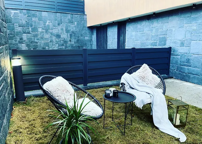 Ski, Cocoa & Novel Bjelasnica, Garage & Lejlighed Bjelašnica